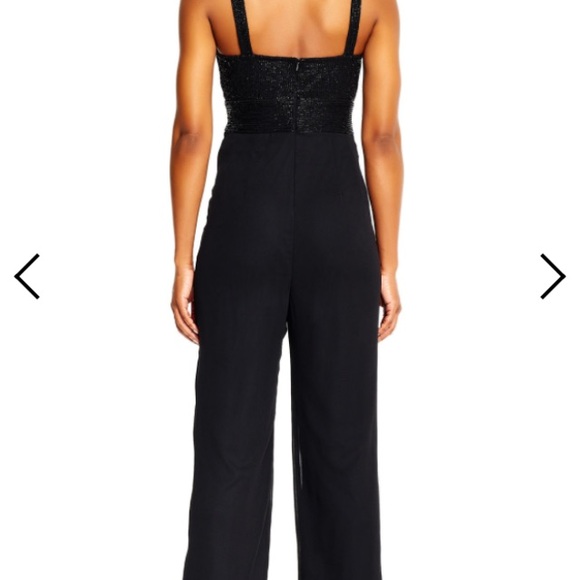 Sleeveless Jumpsuit with beaded bodice size 6 with some stretch love it ! - Picture 5 of 8